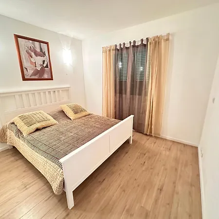 Entier Avec Piscine Apartman *