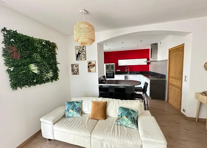 Apartman Entier Avec Piscine Biguglia